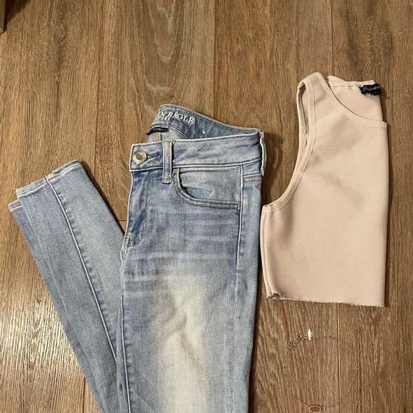 Light Blue American Eagle Super Stretch Jeggings - Picture 3 of 3